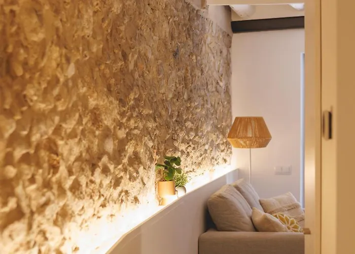 Appartement Bravissimo Mora 14, Monthly