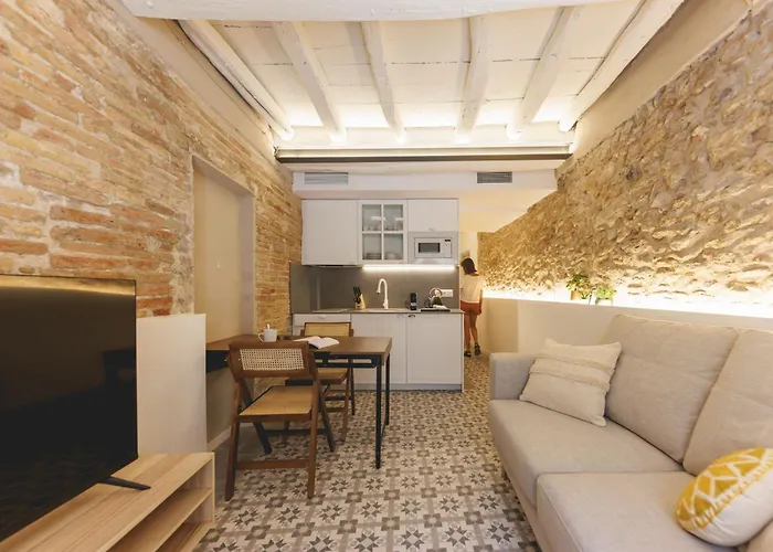 Bravissimo Mora 14, Monthly Appartement Gerona